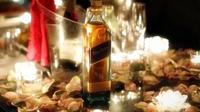 감탄고토 甘呑苦吐 달면 삼키고 쓰면 뱉는다